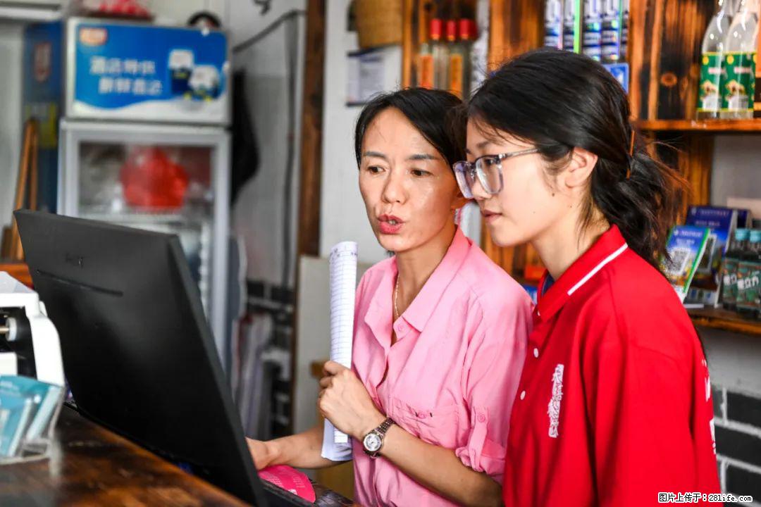全网追的“扁担女孩”,找了一份暑假工,时薪12元 - 海南生活资讯 - 海南28生活网 hainan.28life.com